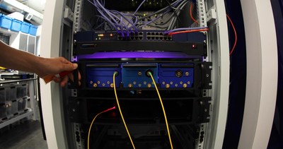 Qunnect’s Qu-Mem is the first commercial quantum memory on the market and sits in a standard server rack without the need for extreme cooling or vacuum infrastructure support. (Source: Qunnect)